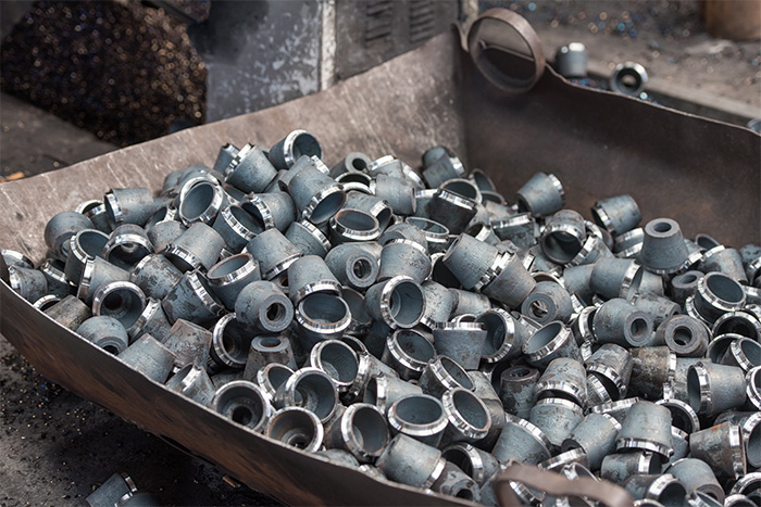 合山网架锥头车间